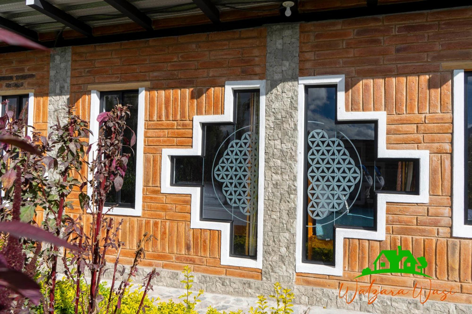 Watzara Wasi Cottage Familiar Camprestre Y Lofts En Cotacachi Zewnętrze zdjęcie